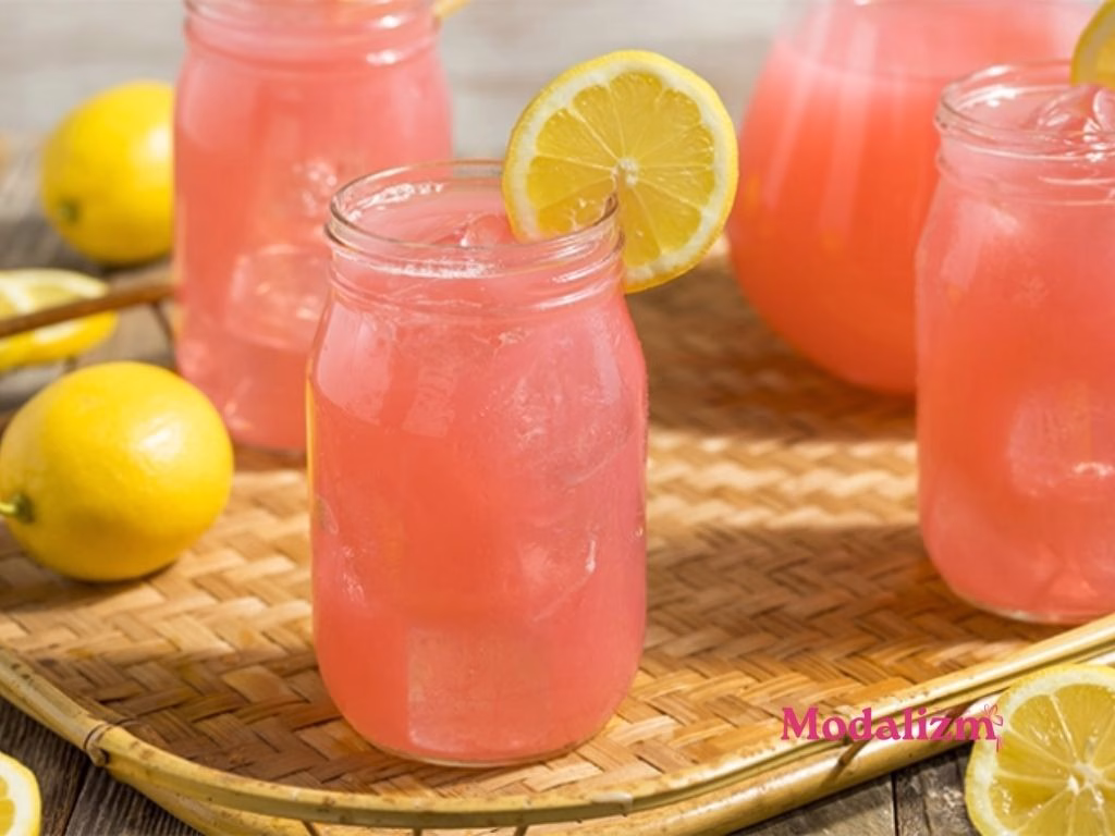 Çilekli Soda / Çilekli Limonata