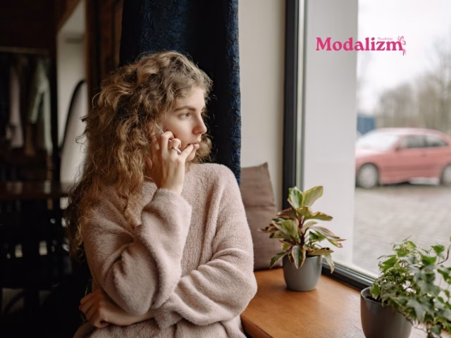 Herkese Her Şeyini Anlatmanın Bedeli